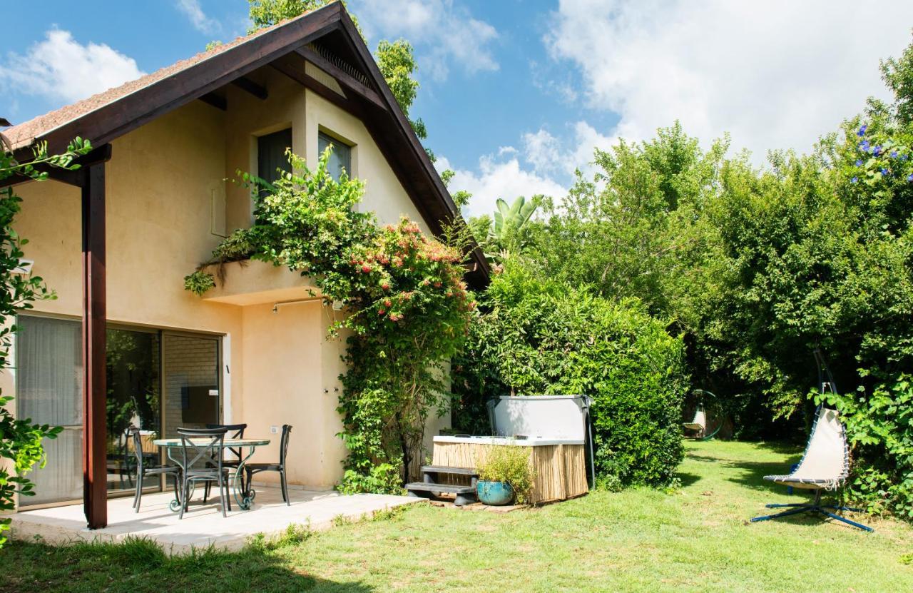 Vitrage Holiday Village And Spa Bet Hillel Exterior photo